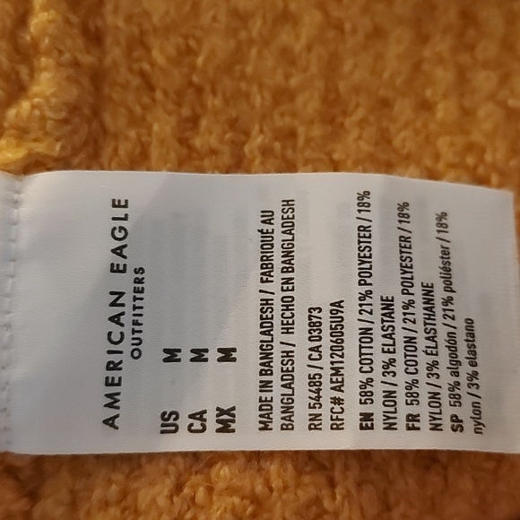 NWT American Eagle Mustard Ribbed Henley Sweater Size Medium - Picture 6 of 6